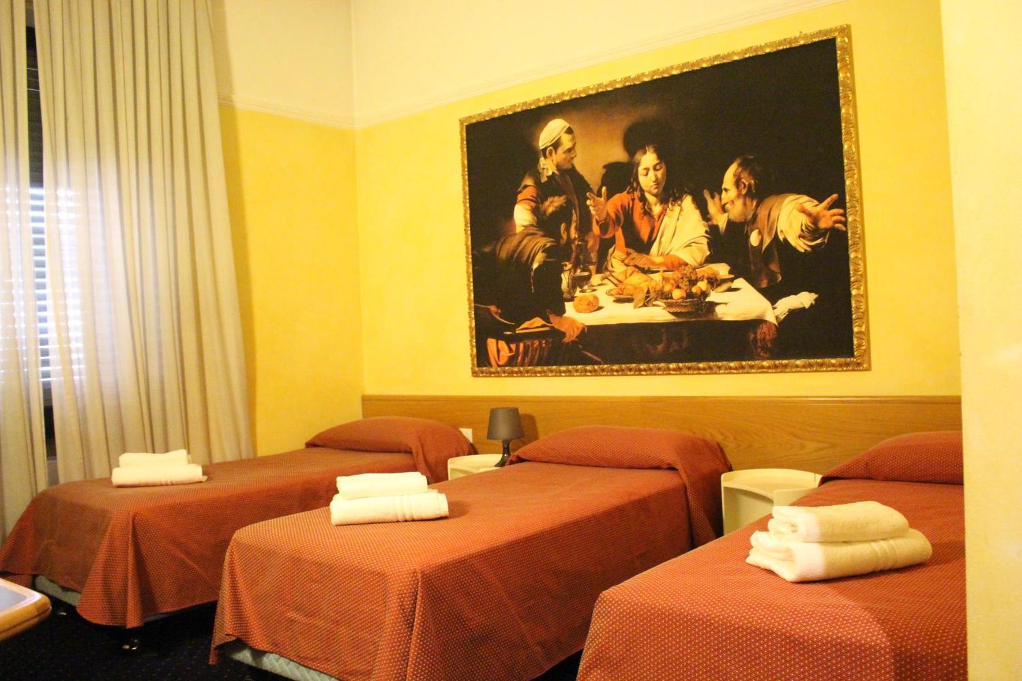 Club Hotel Milan Exterior photo