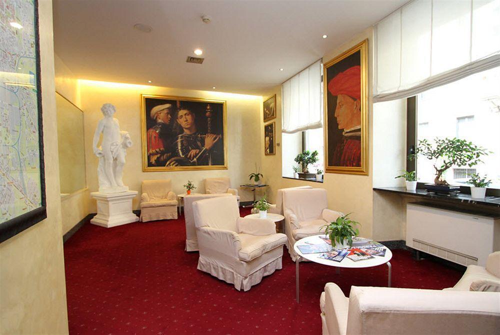 Club Hotel Milan Exterior photo